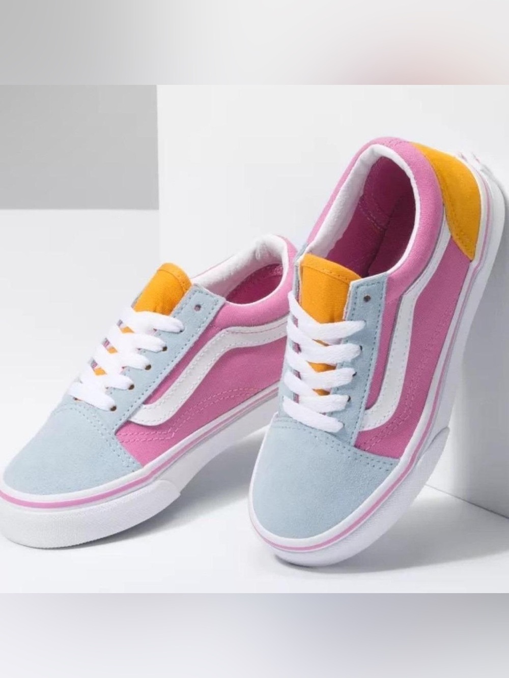 Vans Old Skool Sneakers in Pastel Colorblock - Girls 5.5, Women’s 7